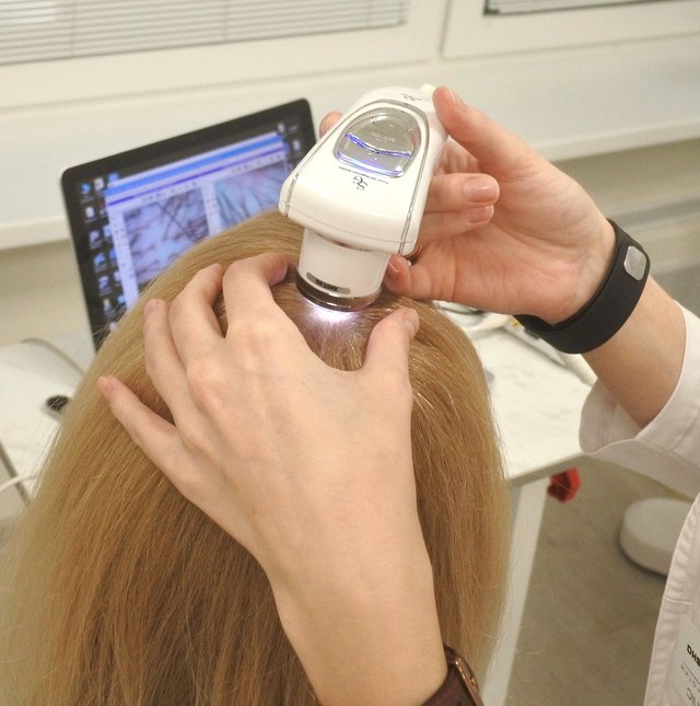 Трихолог в Москве - лечение волос головы в клинике Подологии