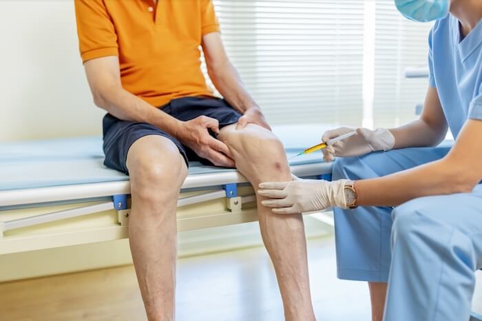 Инъекция в коленный сустав